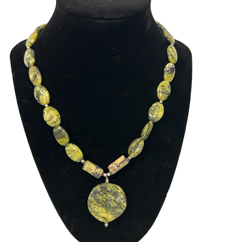 Yellow Turquoise Stone necklace Beads And Rounded Pendant Handmade